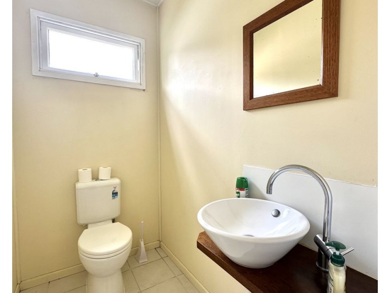 10 Wall Street, Bundamba QLD 4304