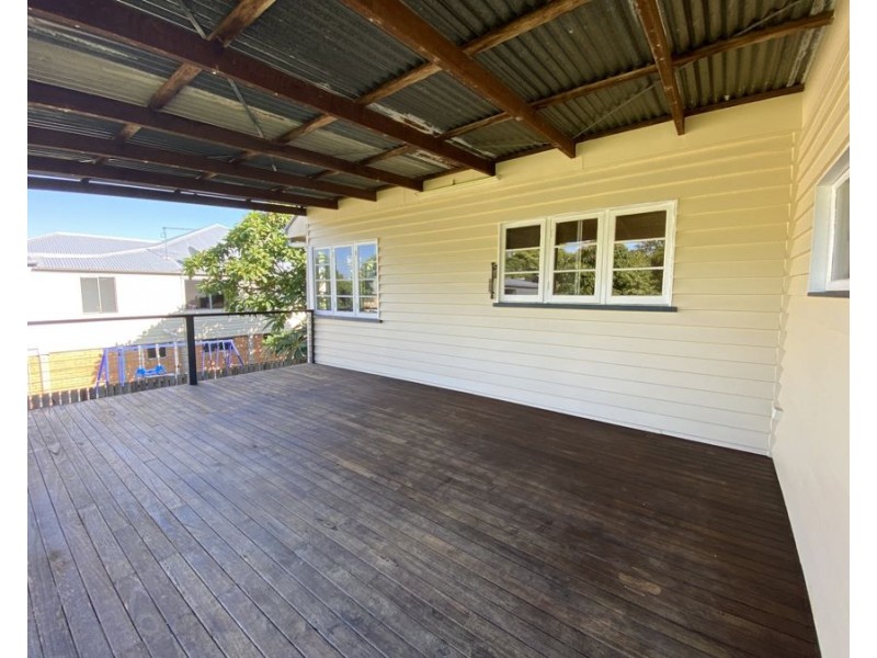 10 Wall Street, Bundamba QLD 4304