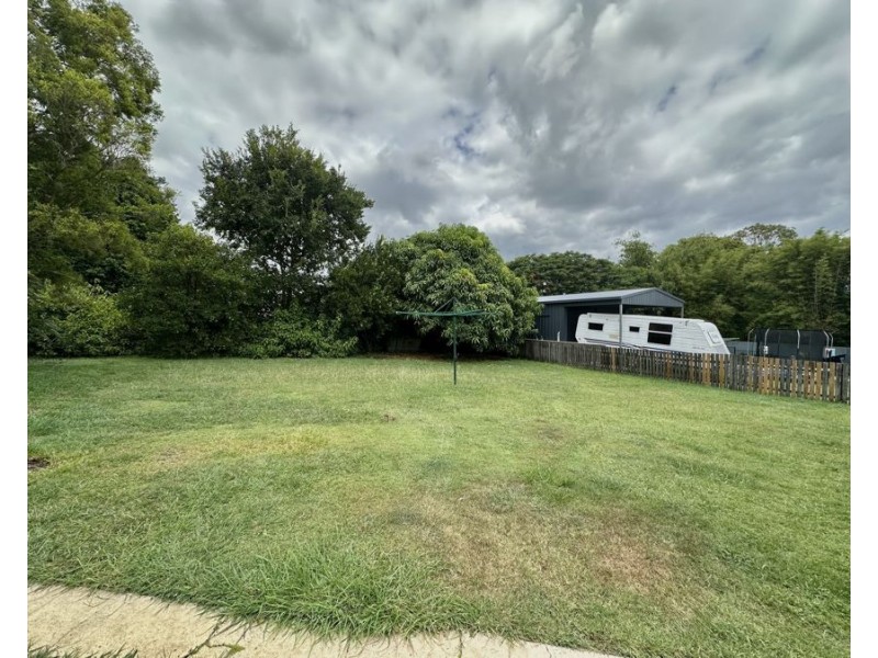 10 Wall Street, Bundamba QLD 4304