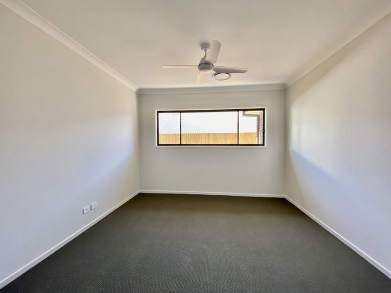 64 Watheroo Street, South Ripley QLD 4306