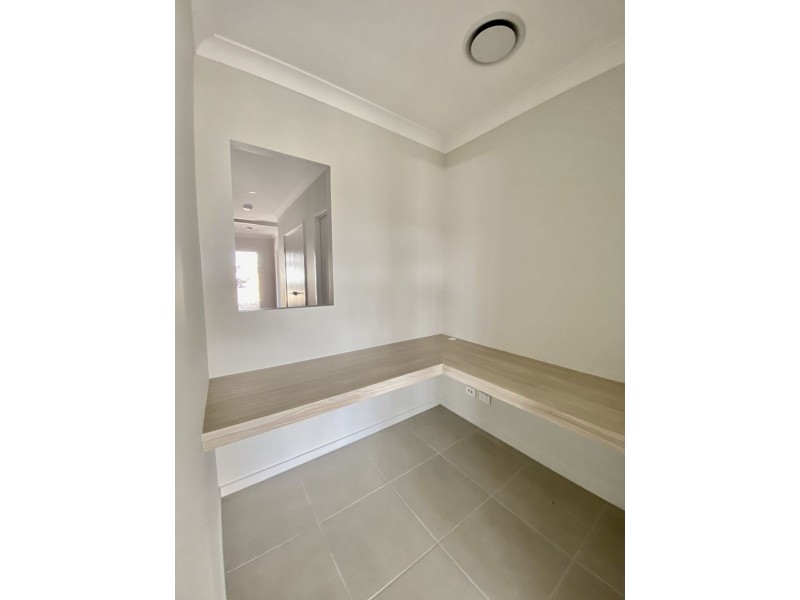 64 Watheroo Street, South Ripley QLD 4306