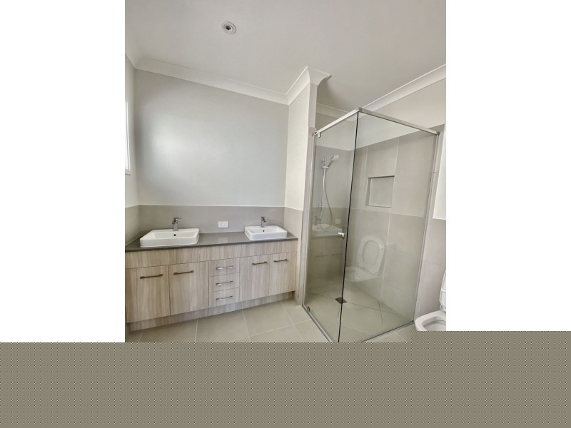 64 Watheroo Street, South Ripley QLD 4306