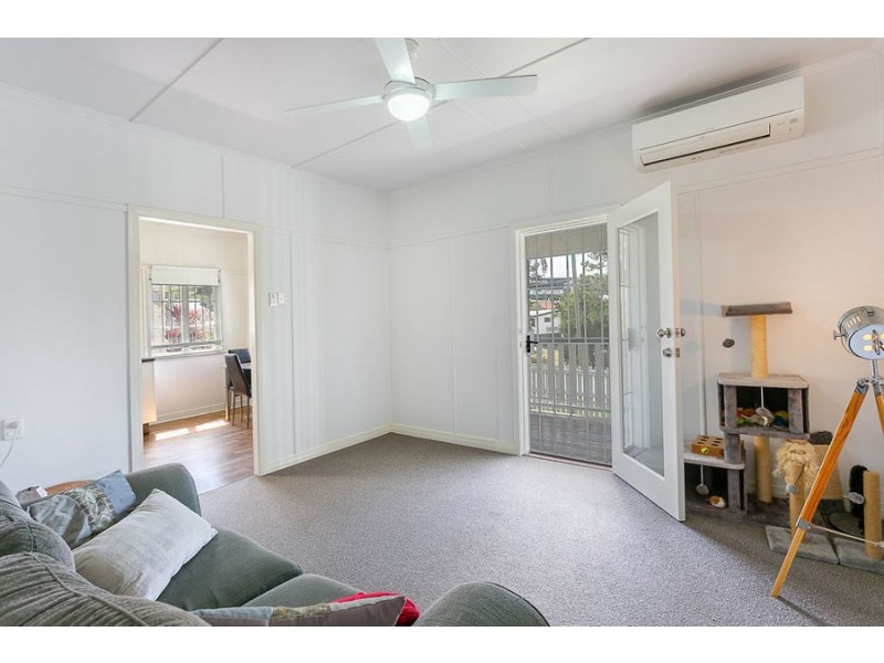 6 Challinor Street, West Ipswich QLD 4305