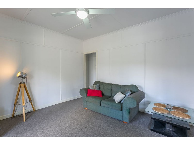 6 Challinor Street, West Ipswich QLD 4305