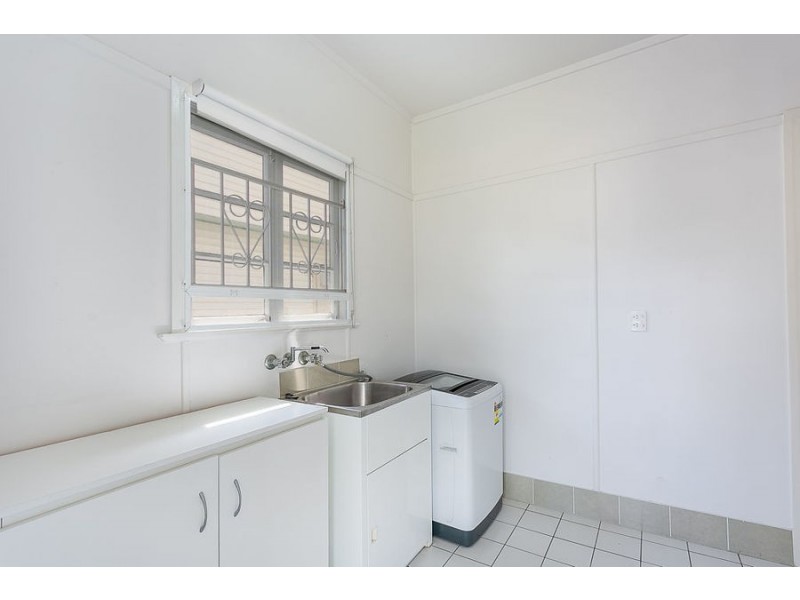6 Challinor Street, West Ipswich QLD 4305