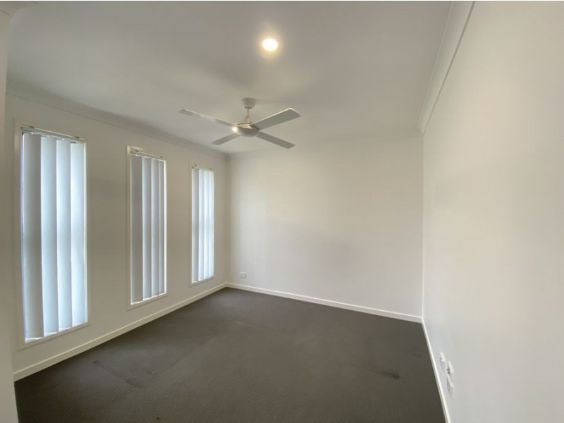 3 Madden Street, Collingwood Park QLD 4301