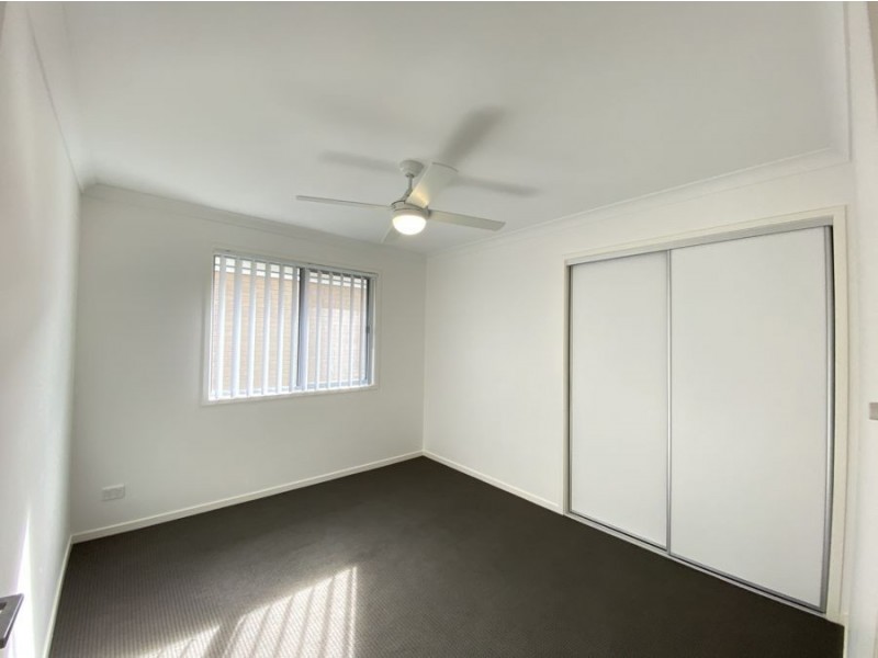 3 Madden Street, Collingwood Park QLD 4301