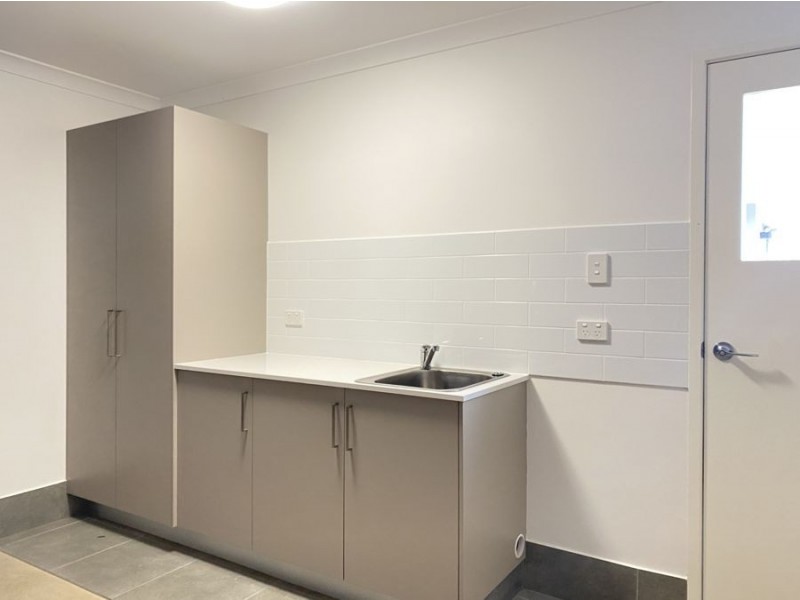 3 Madden Street, Collingwood Park QLD 4301