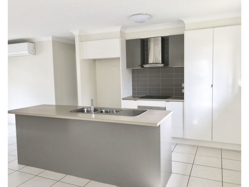 4 Littleford Circuit, Bundamba QLD 4304