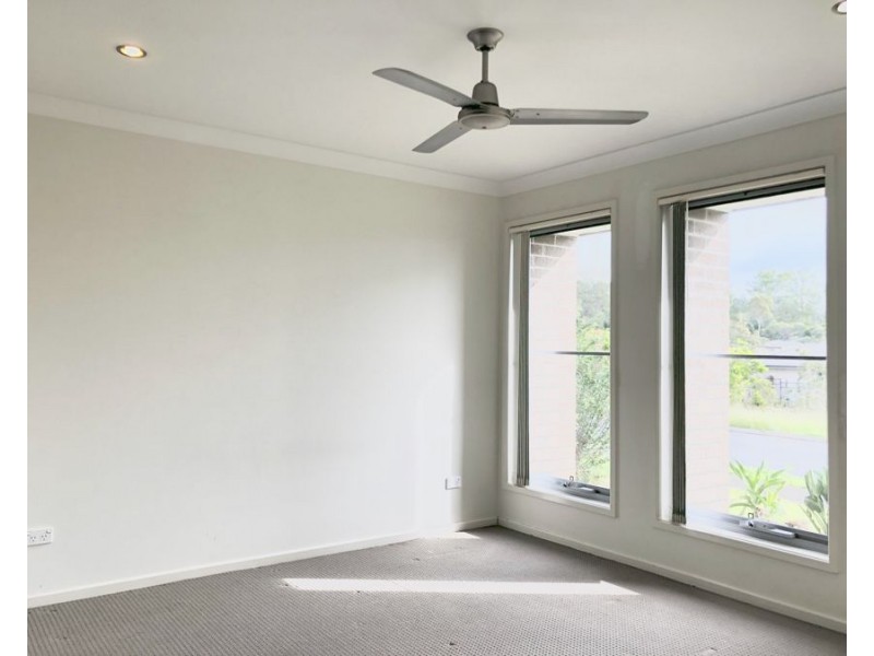 4 Littleford Circuit, Bundamba QLD 4304