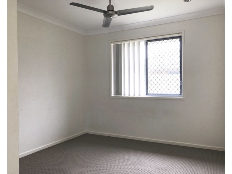 4 Littleford Circuit, Bundamba QLD 4304