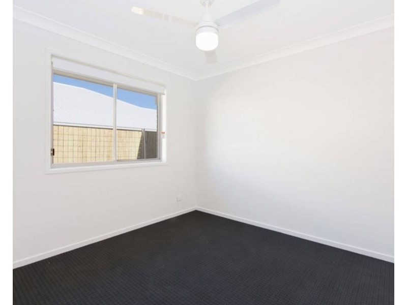 3 Plantation St, Walloon QLD 4306