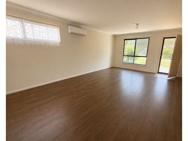 1/17 Spencer St, Churchill QLD 4305