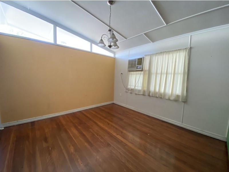 198 Cascade St, Raceview QLD 4305