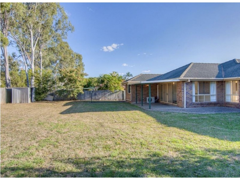 54 Jonquil Cct, Flinders View QLD 4305