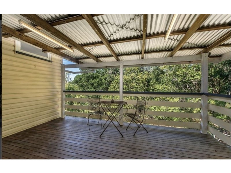 11 Pryde Street, Woodend QLD 4305