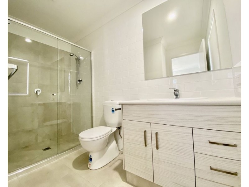 3 Ward St, Flinders View QLD 4305