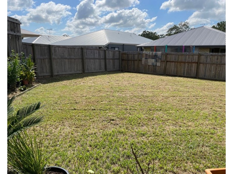 3 Ward St, Flinders View QLD 4305
