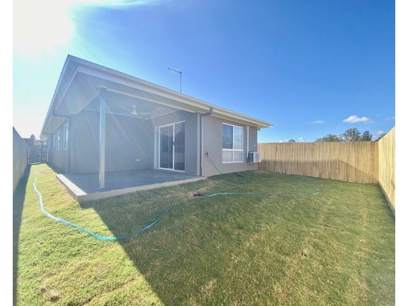 35 Blackberry Way, Ripley QLD 4306