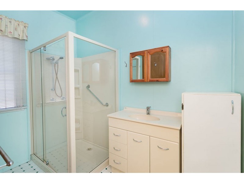 40 Rex Street, Eastern Heights QLD 4305