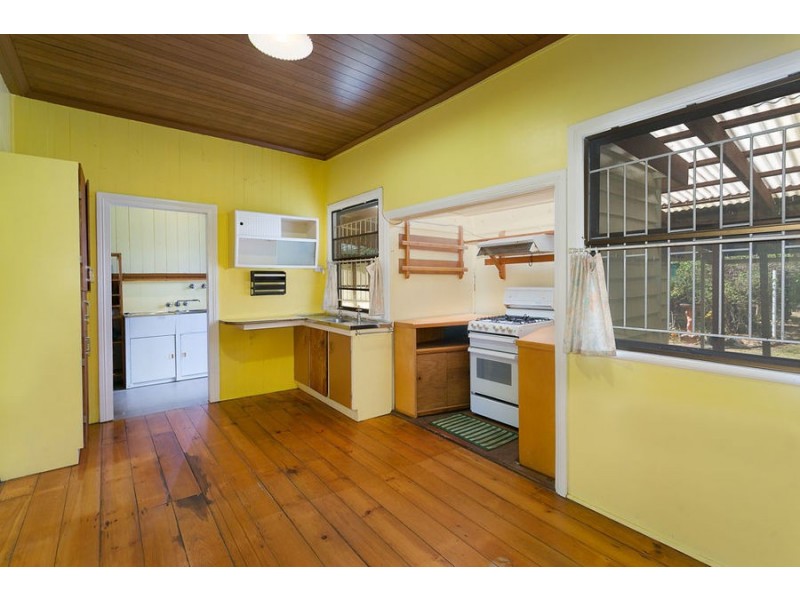 40 Rex Street, Eastern Heights QLD 4305