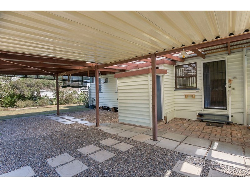 40 Rex Street, Eastern Heights QLD 4305