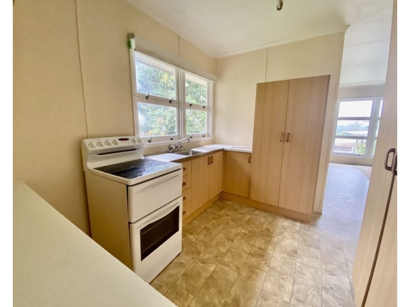 111 Fernvale Road, Brassall QLD 4305