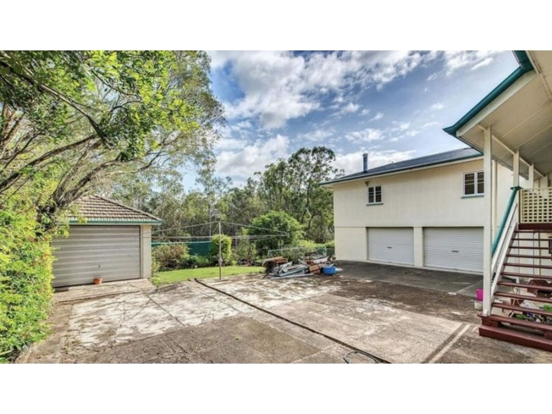 66 Cranes Rd, North Ipswich QLD 4305