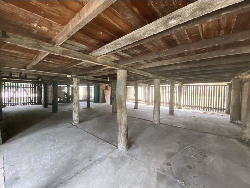 15 Salisbury Rd, Ipswich QLD 4305