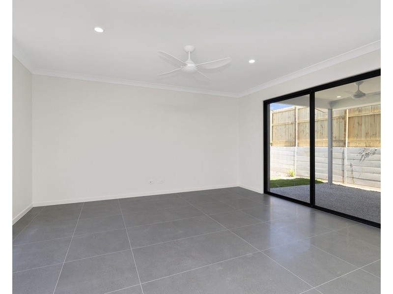 12 Carnelian Crs, Collingwood Park QLD 4301