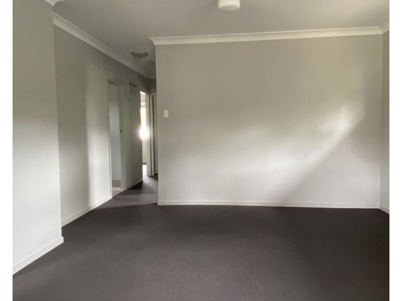 19 Leslie St, East Ipswich QLD 4305