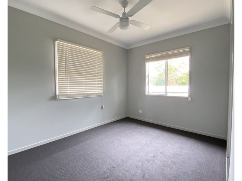 19 Leslie St, East Ipswich QLD 4305