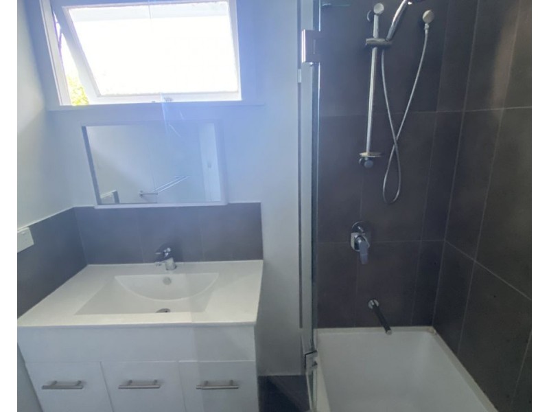 9 Trumper St, East Ipswich QLD 4305