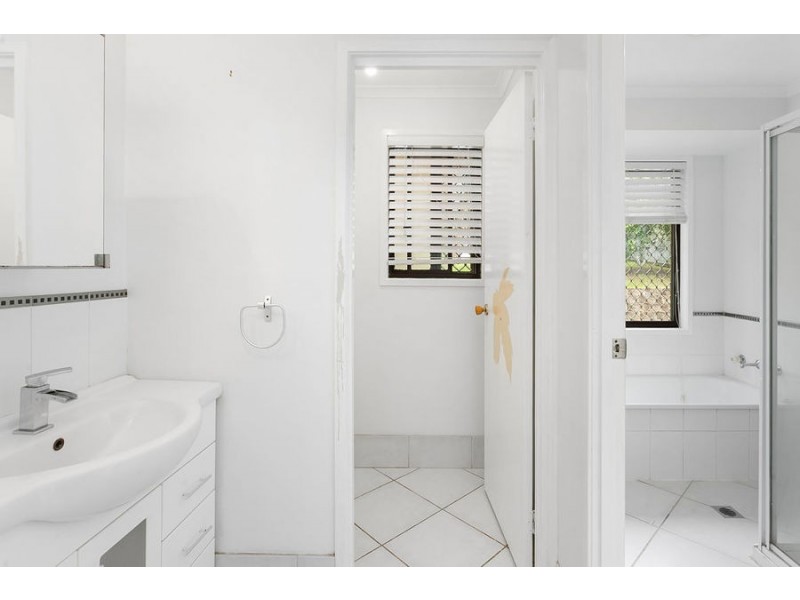 2 Cathryn Court, Collingwood Park QLD 4301