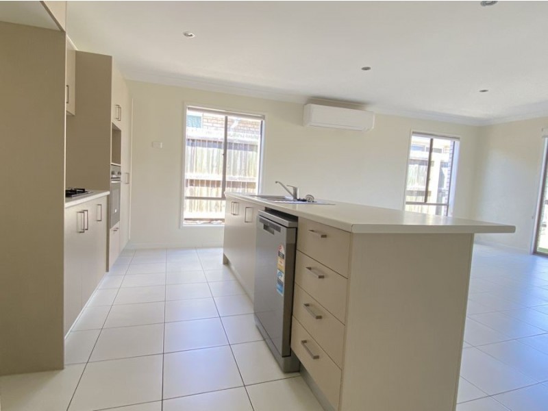 40 Glorious Promenade, Redbank Plains QLD 4301