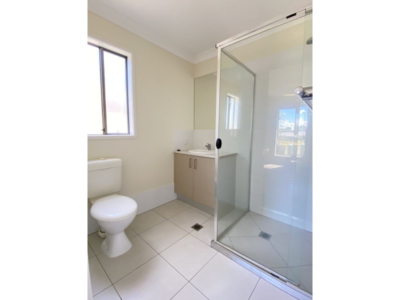 40 Glorious Promenade, Redbank Plains QLD 4301