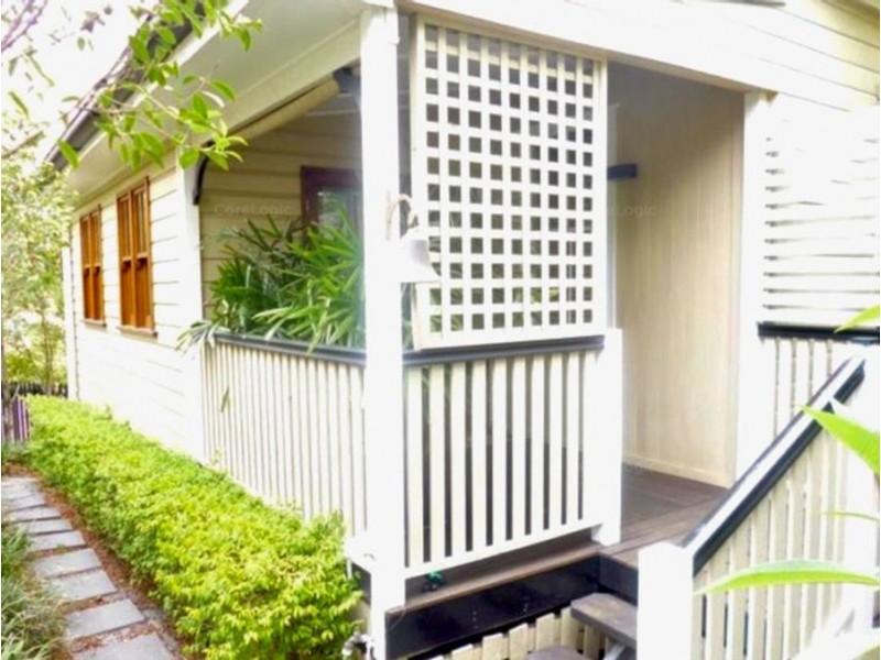 53 Hill Street, North Ipswich QLD 4305