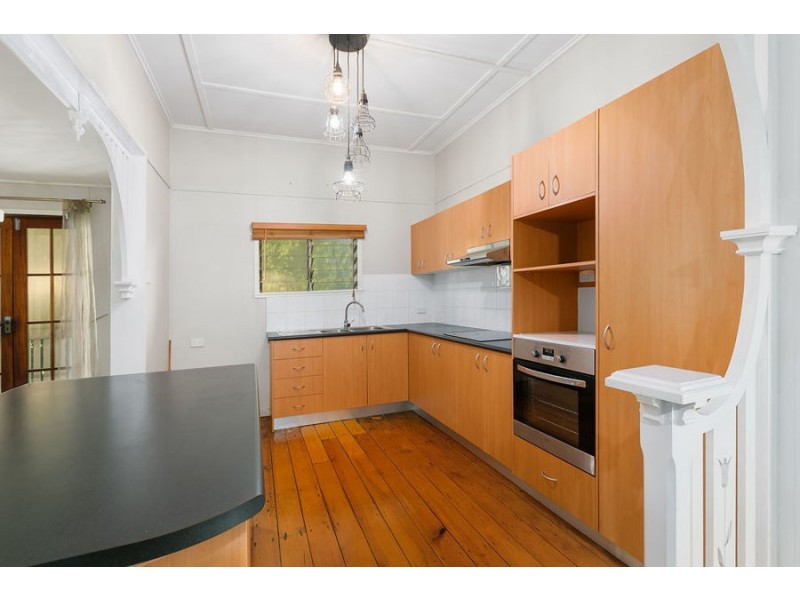 53 Hill Street, North Ipswich QLD 4305