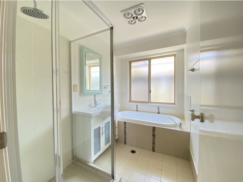 34 Highmead Dr, Brassall QLD 4305