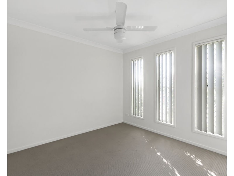 1/22 Tea Tree Pl, Raceview QLD 4305