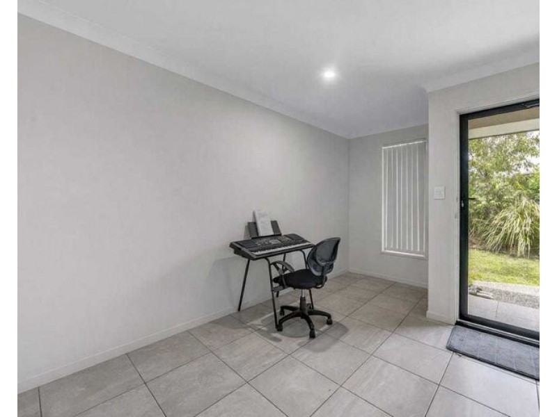 63 Cotton Crs, Redbank Plains QLD 4301