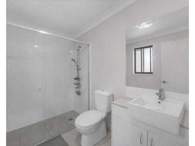63 Cotton Crs, Redbank Plains QLD 4301