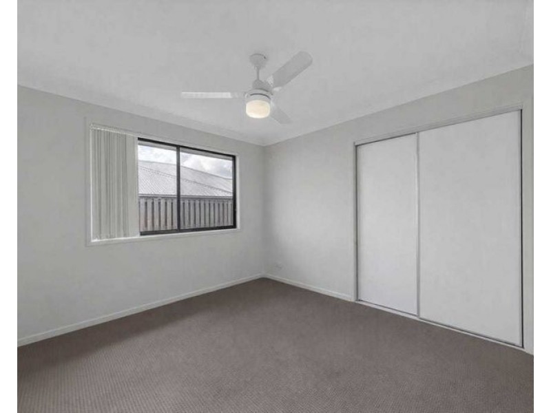 63 Cotton Crs, Redbank Plains QLD 4301