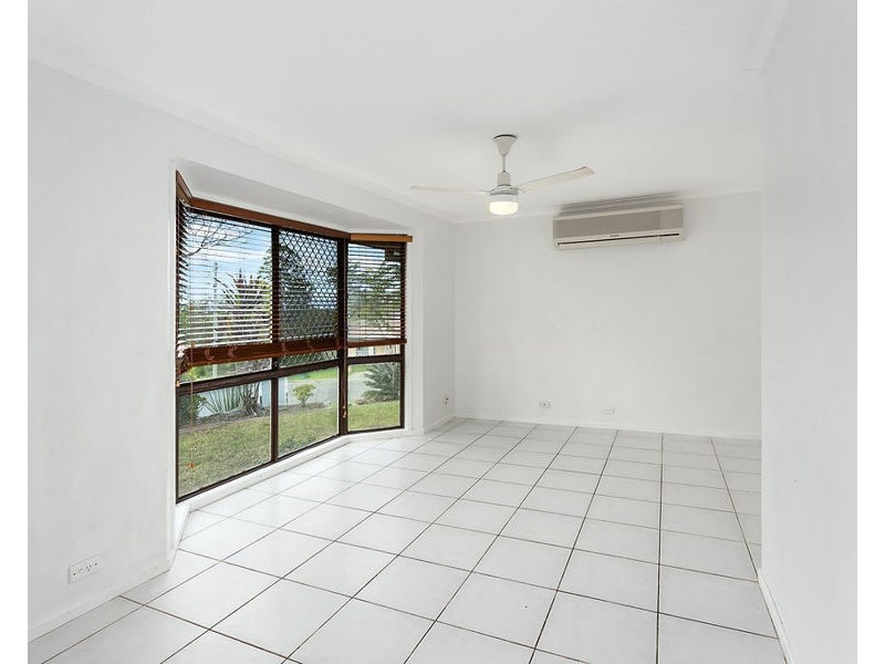 2 Cathryn Ct, Collingwood Park QLD 4301