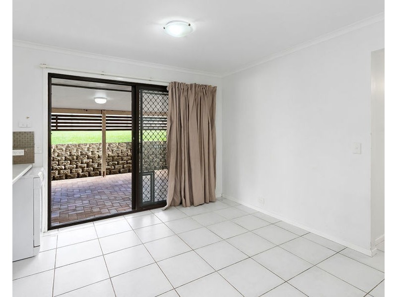 2 Cathryn Ct, Collingwood Park QLD 4301