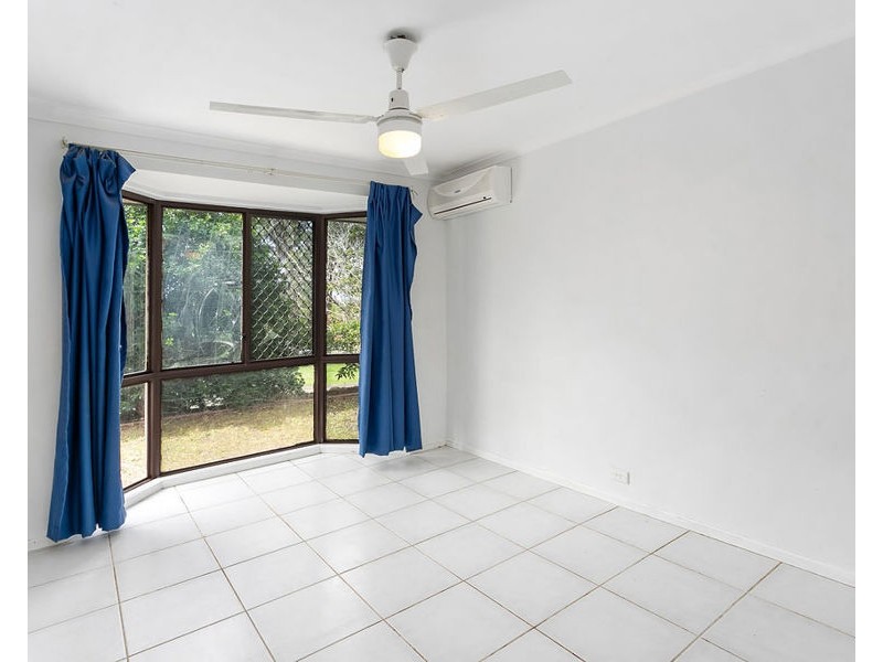 2 Cathryn Ct, Collingwood Park QLD 4301