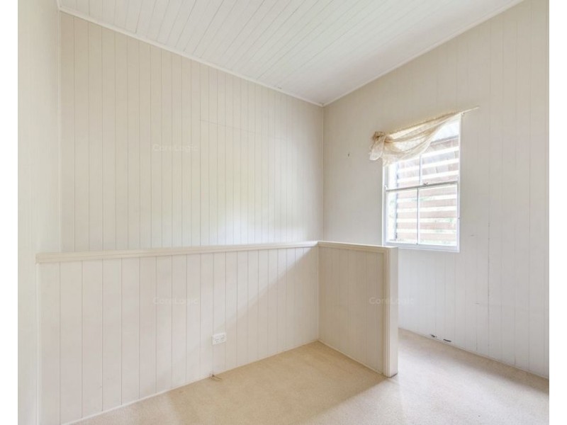 26 Lusitania St, Newtown QLD 4305