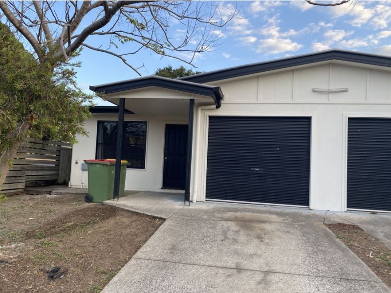 2/17 Spencer St, Churchill QLD 4305