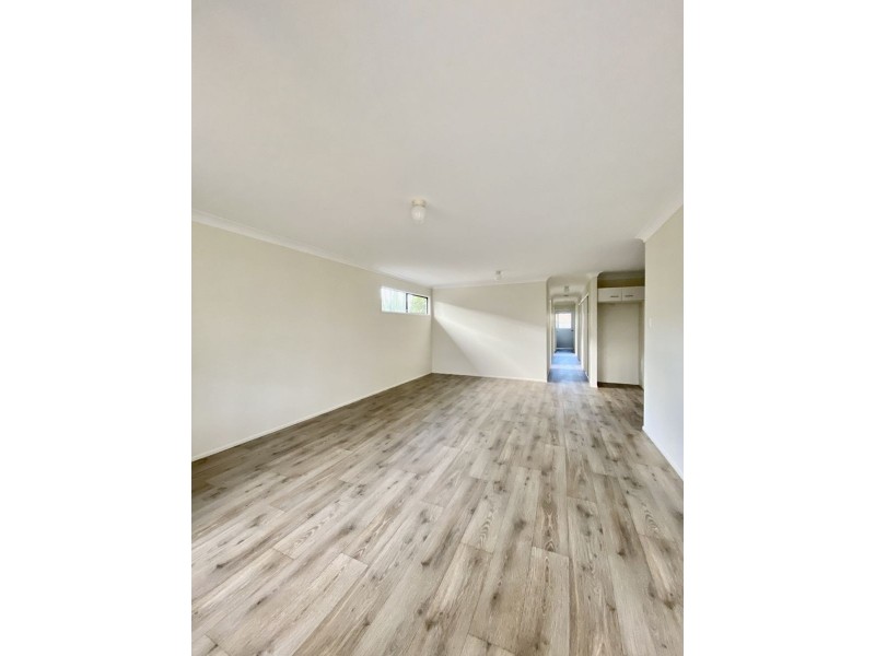 2/17 Spencer St, Churchill QLD 4305