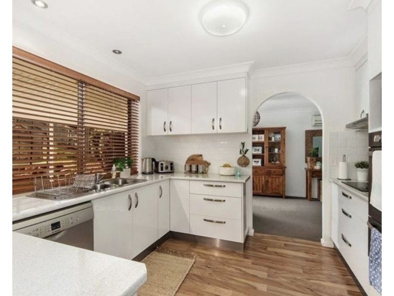 13 Bradfield Dr, Brassall QLD 4305